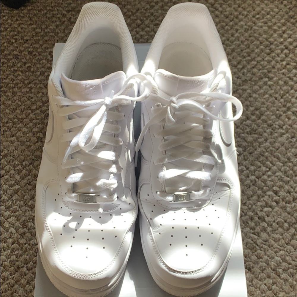 Men’s Nike Air Force 1 size 13